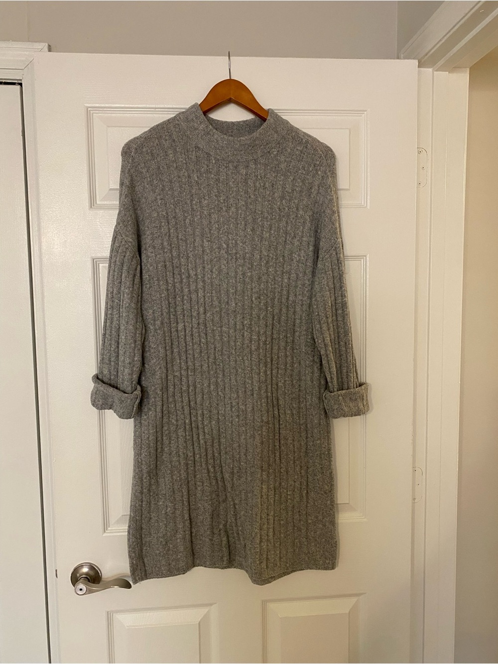 Hilary Radley Gray Ribbed Knit Long Sleeve Dress